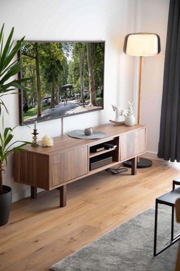 Design 2Bdr Apartment With Balcony- Free Parking Zagreb Exteriör bild