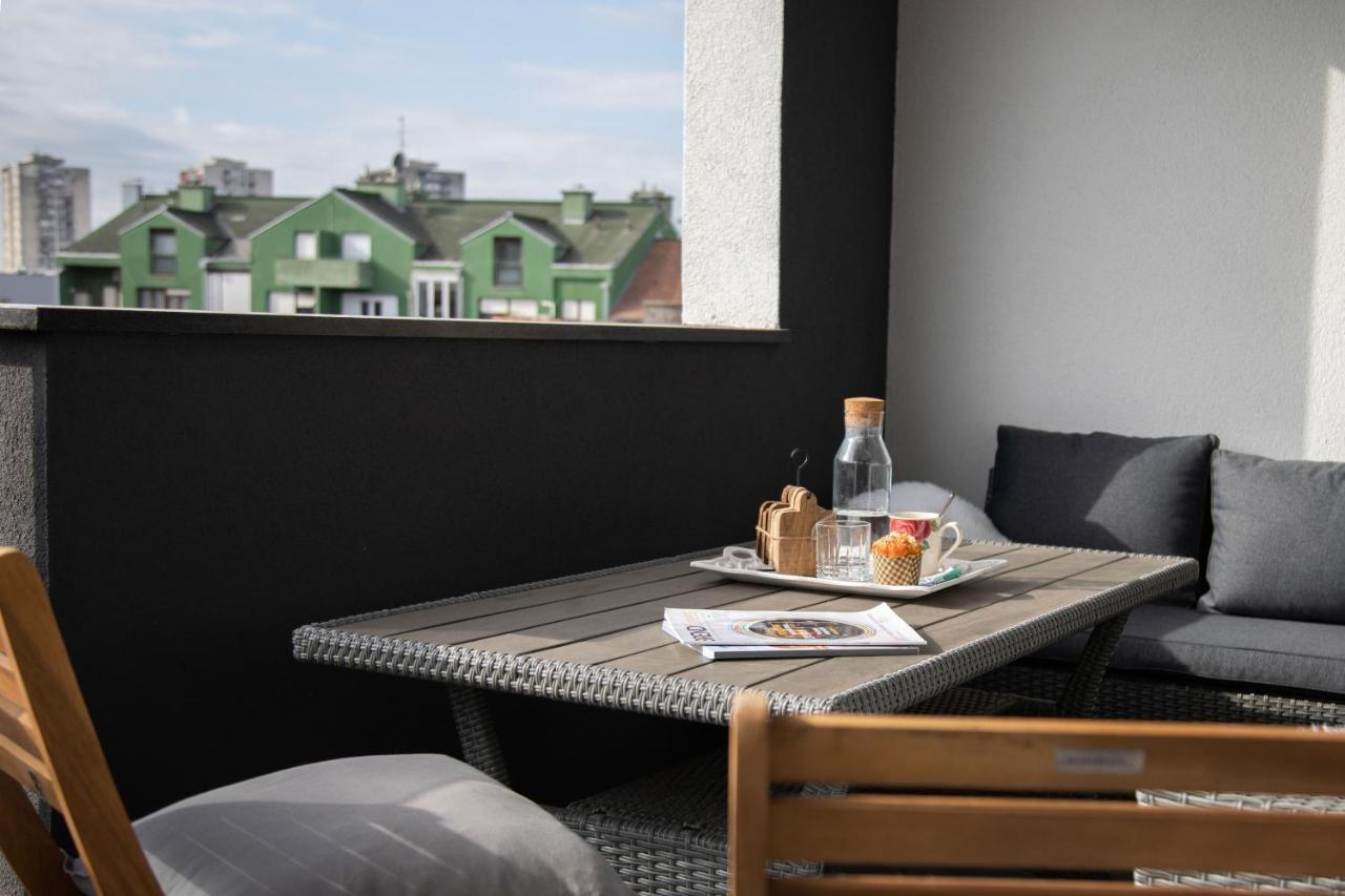 Design 2Bdr Apartment With Balcony- Free Parking Zagreb Exteriör bild